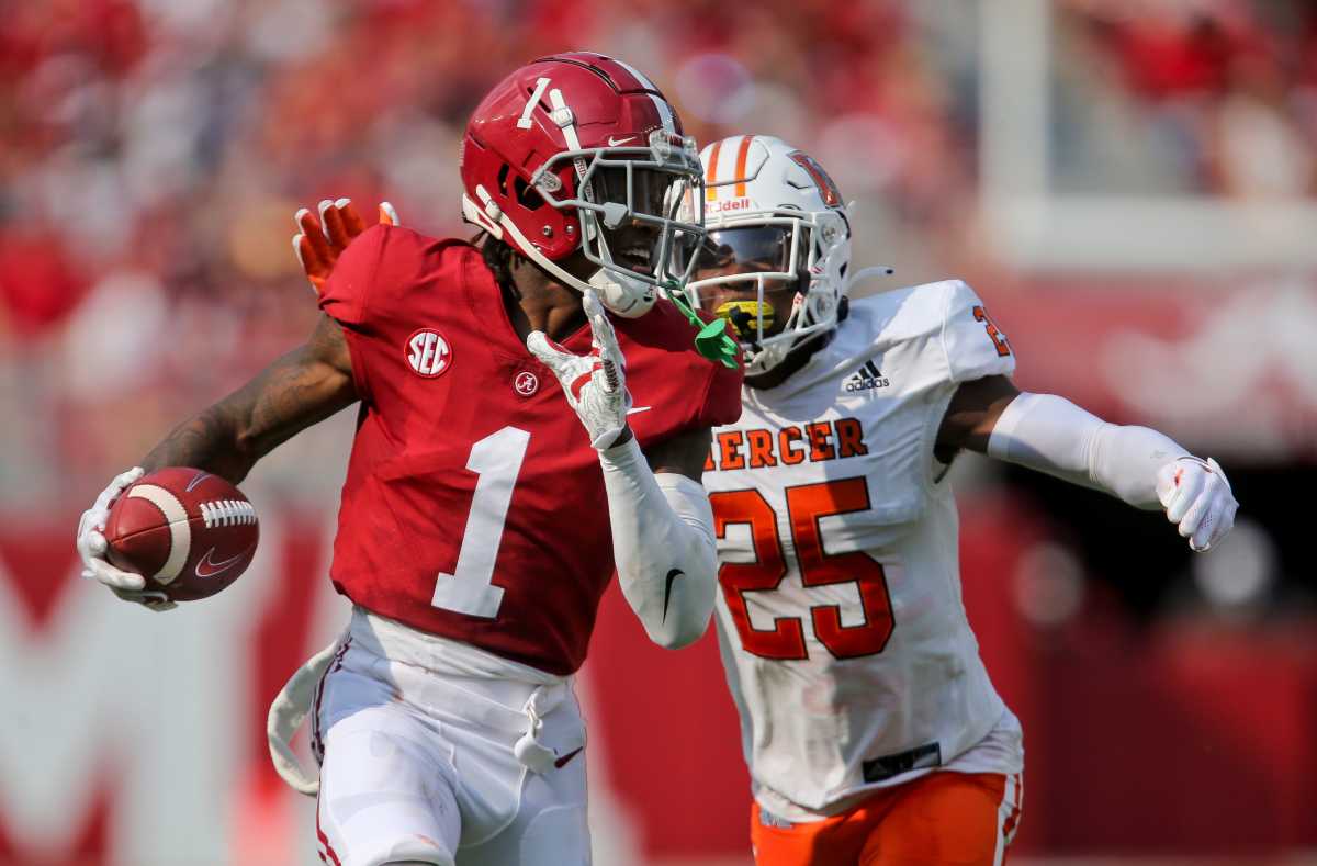 One of the most dynamic players of the past season, Alabama wide receiver Jameson Williams has decided his time with the Crimson Tide has come to an end and will enter the 2022 NFL Draft.