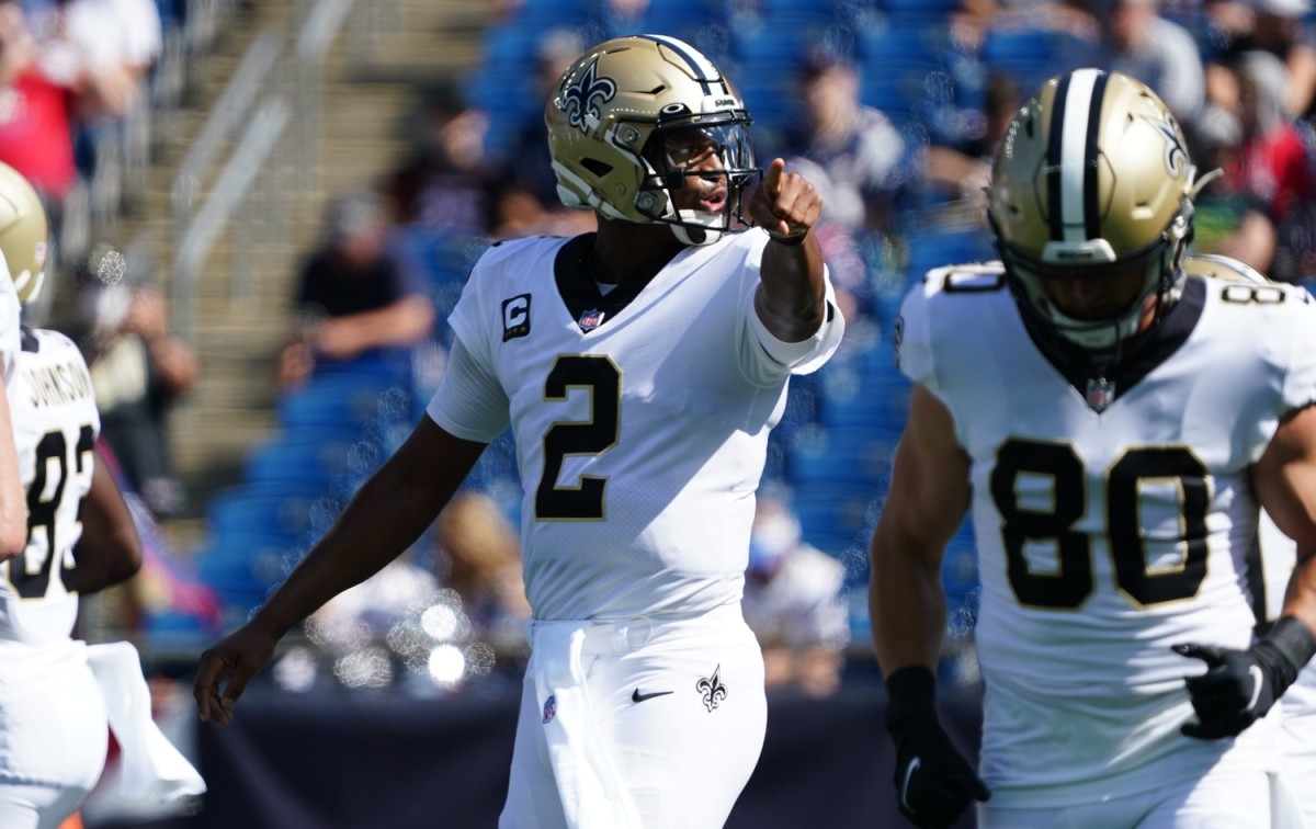 New Orleans Saints quarterback Jameis Winston (2)