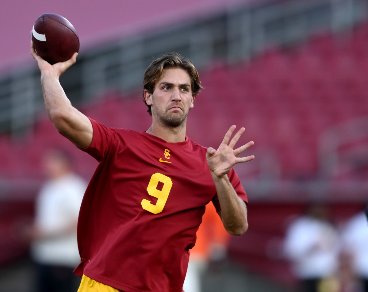 Notre Dame Preparing For Two USC Quarterbacks Sports Illustrated USC