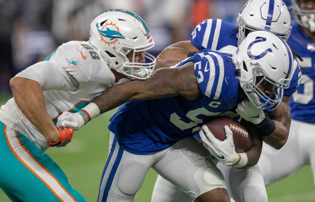 Indianapolis Colts outside linebacker Darius Leonard (53) runs back his fourth quarter interception, Miami Dolphins at Indianapolis Colts, Sunday, Nov. 10, 2019. Colts lost 16-12 and drop to 5-4. Dolphins At Colts