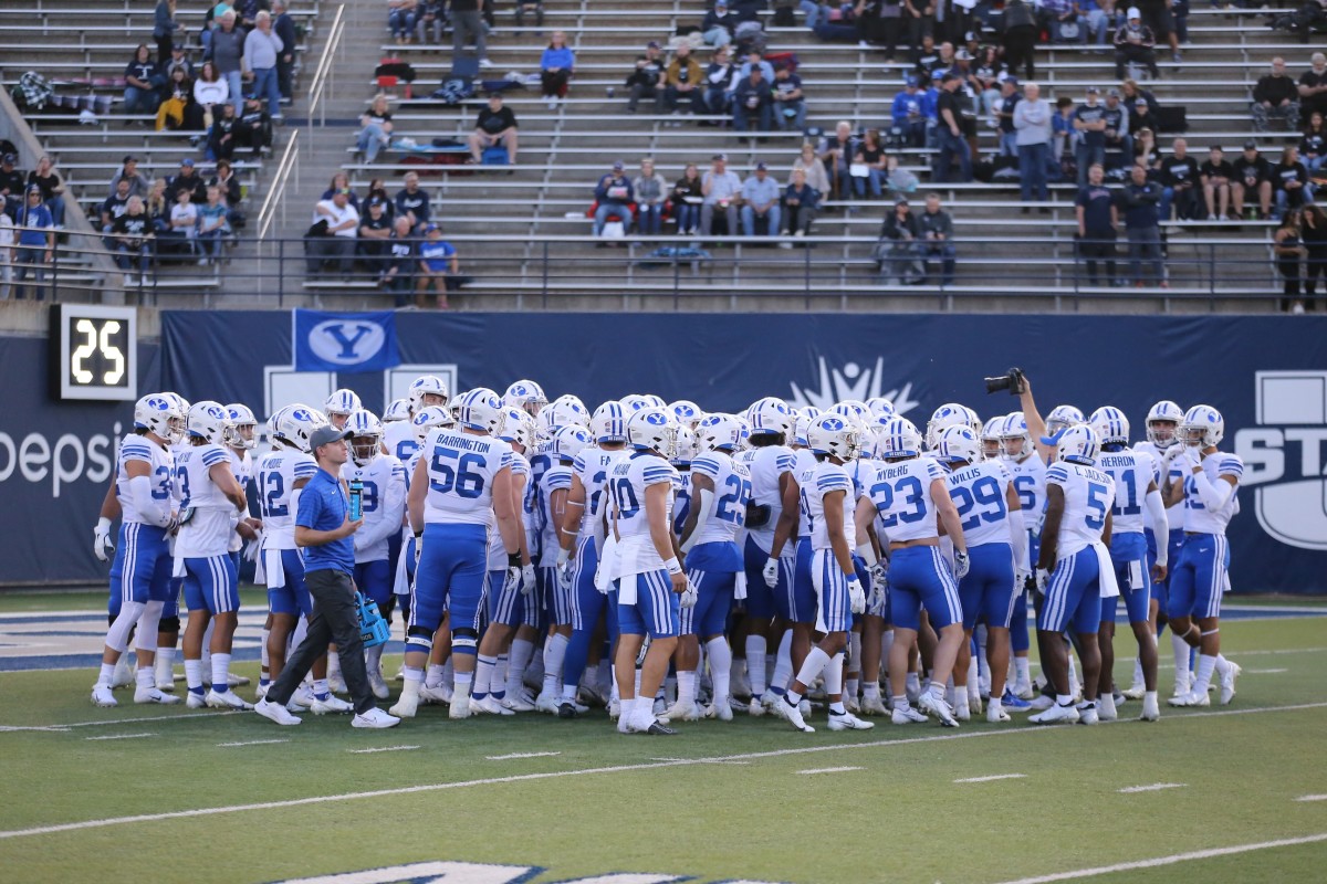 Utah State Student Section Throws Garbage at BYU Sideline, BYU Players