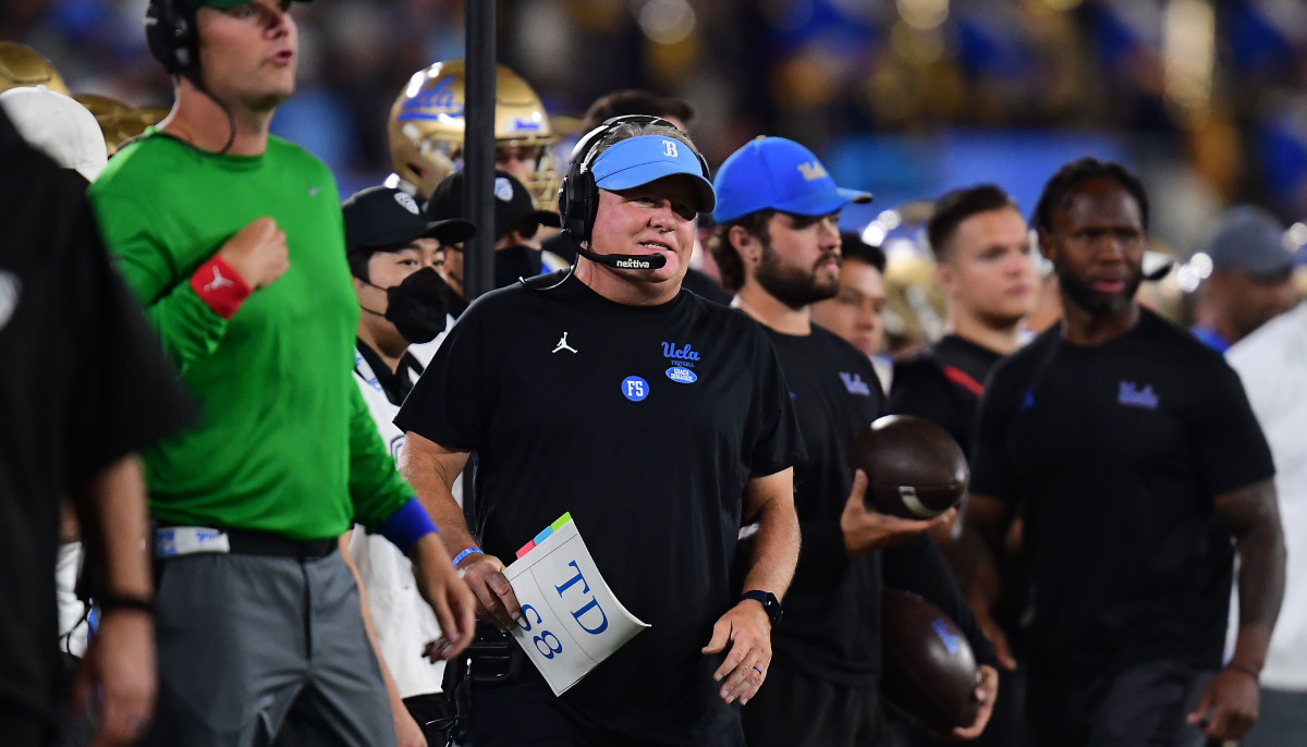 UCLA vs. Arizona State Week 5: Social Media Reactions to the Bruins' Second Half Meltdown - Sports Illustrated UCLA Bruins News, Analysis and More