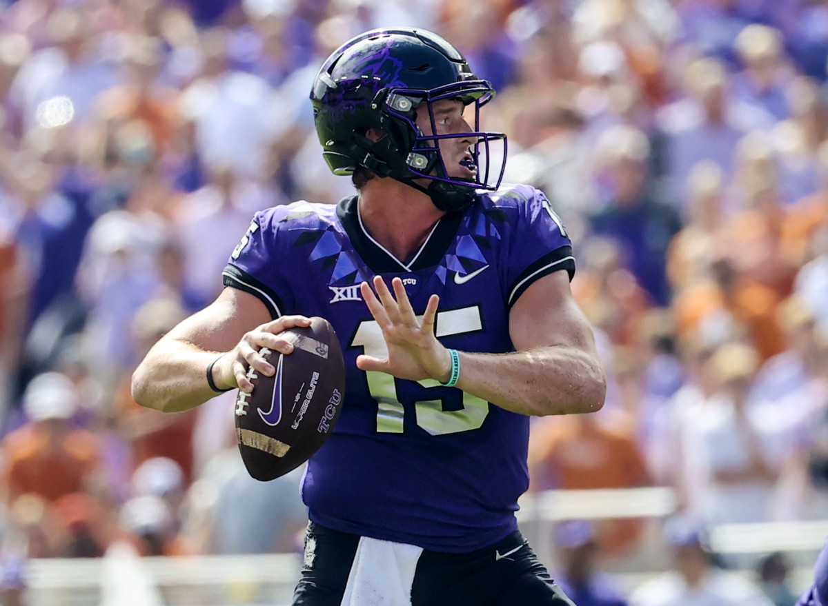 Oct 2, 2021; Fort Worth, Texas, USA; TCU Horned Frogs quarterback Max Duggan (15) throws during the second quarter against the Texas Longhorns at Amon G. Carter Stadium. Mandatory Credit: Kevin Jairaj-USA TODAY Sports