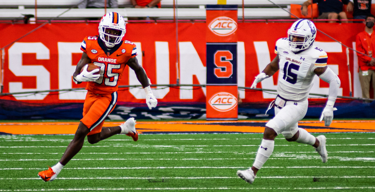 Courtney Jackson Wide Receiver Room & Wake Forest Sports Illustrated Syracuse Orange News