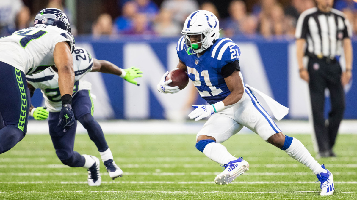 Colts running back Nyheim Hines carries the ball vs. Seahawks