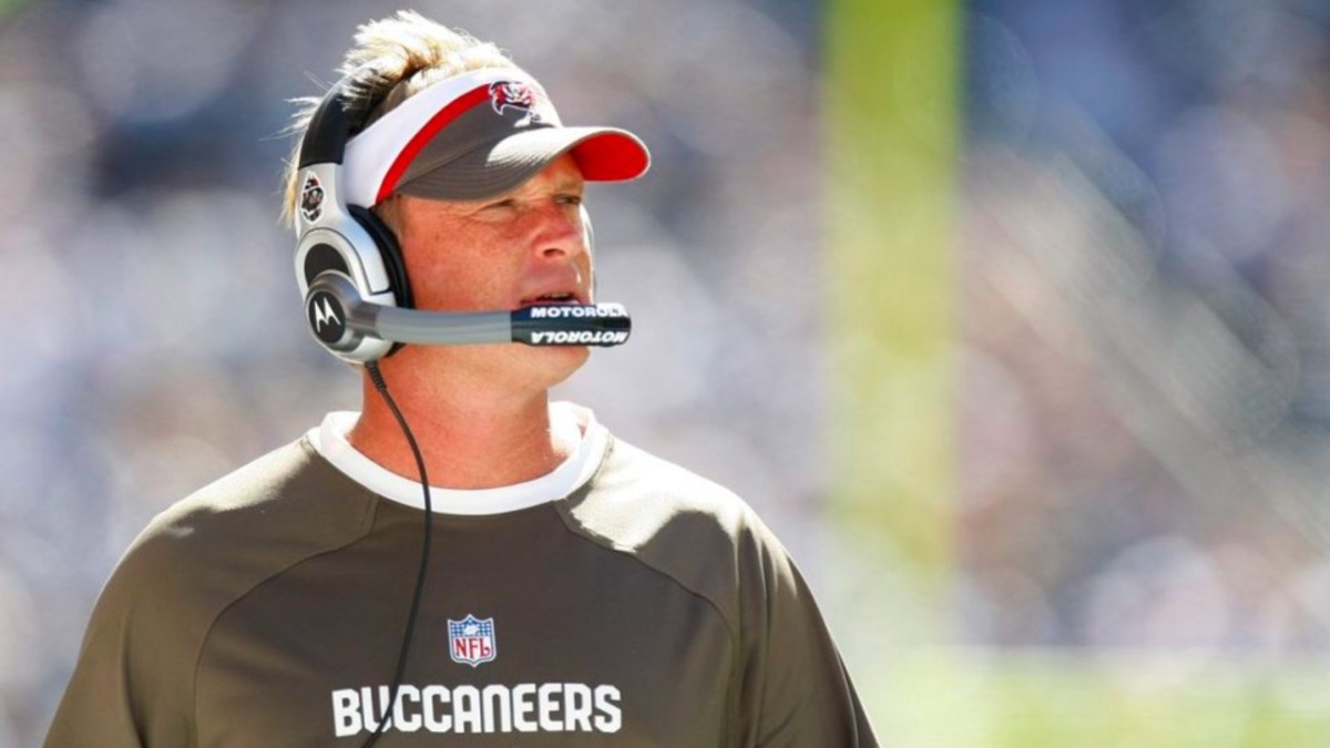 Tampa Bay Buccaneers Remove Jon Gruden from Ring of Honor thumbnail