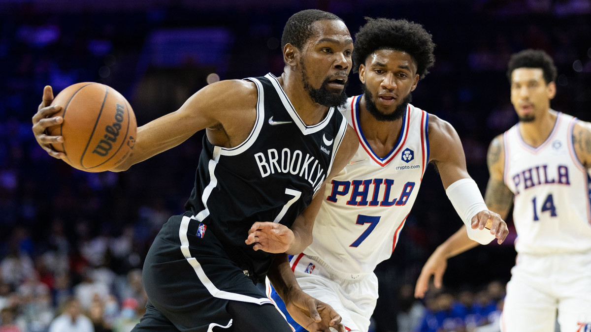 Brooklyn Nets forward Kevin Durant drives the ball against Philadelphia 76ers guard Isaiah Joe