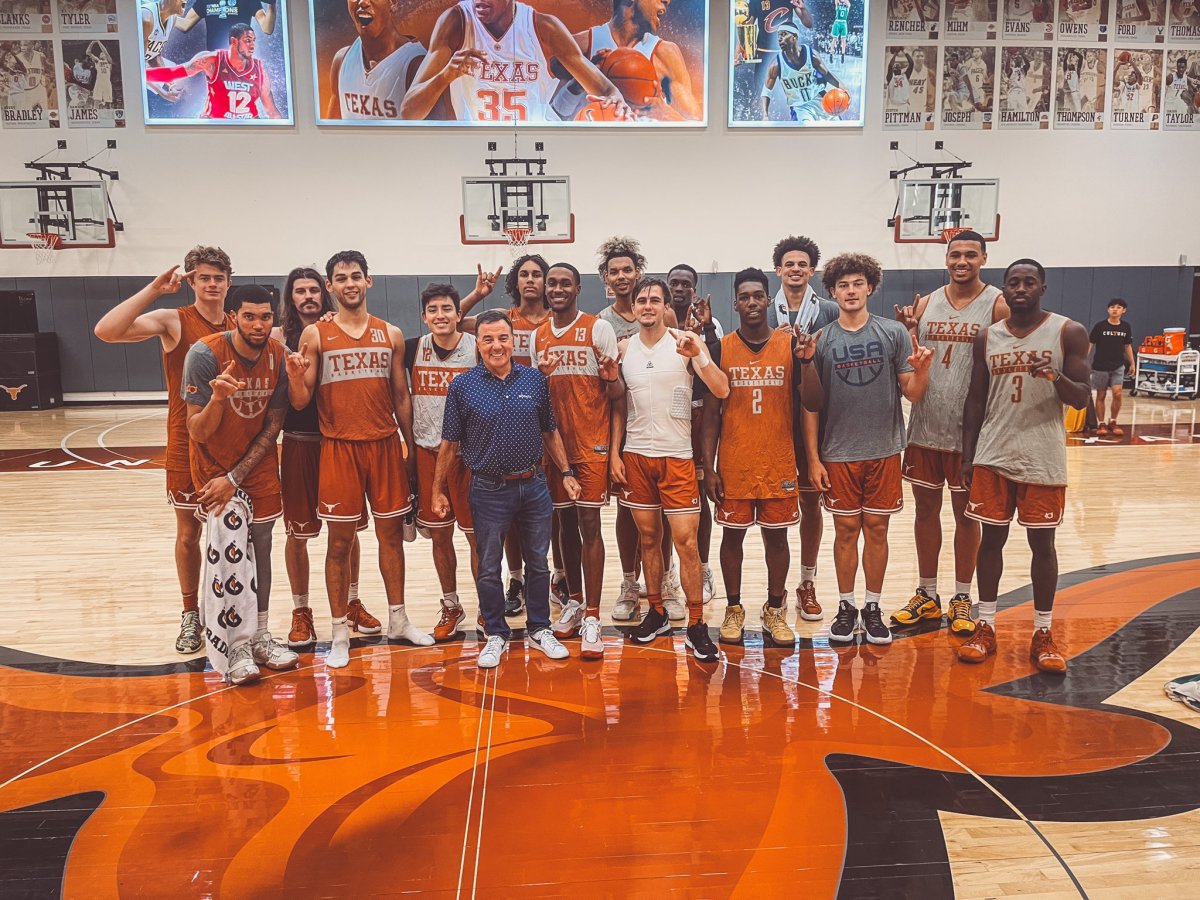 texas-longhorns-ranked-no-5-in-college-basketball-ap-preseason-top-25