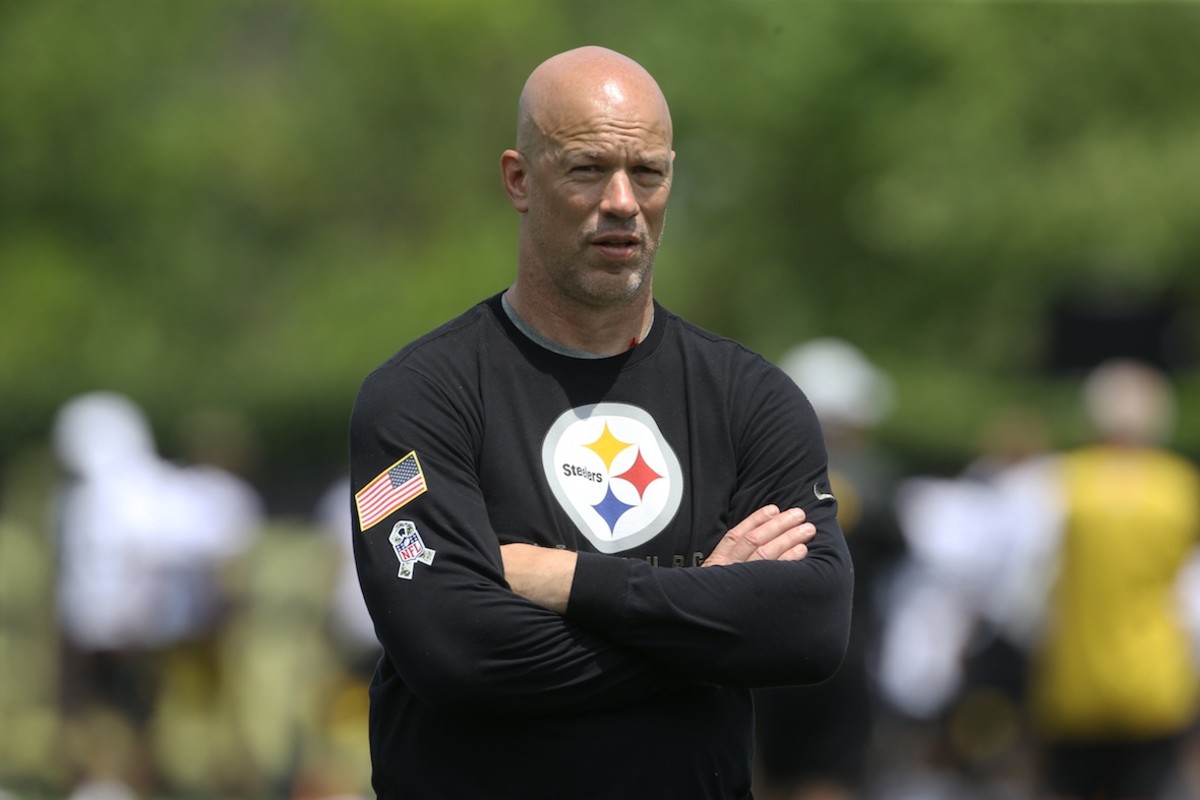 Wife of Pittsburgh Steelers LB Coach Jerry Olsavsky Passes Away