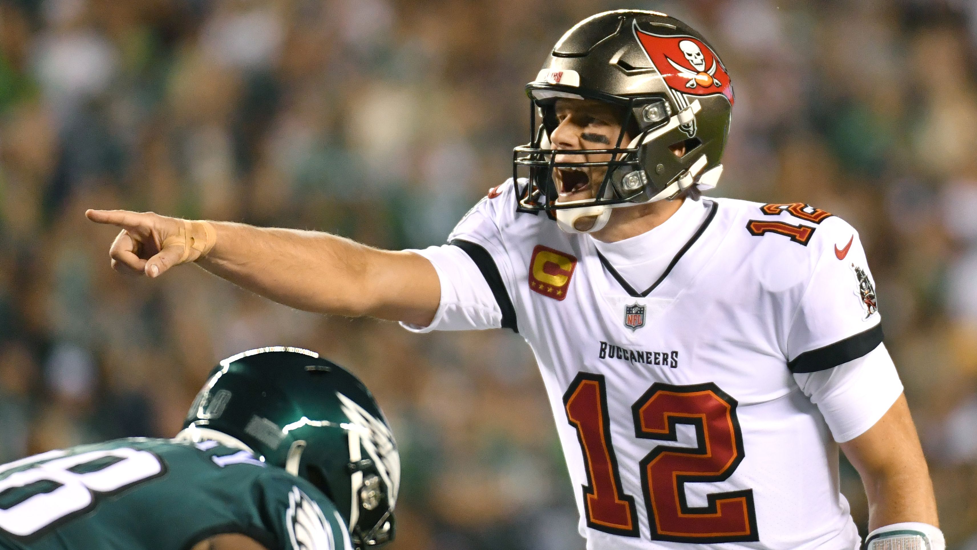Bucs-Eagles bad beat; Bettors lose money on Tom Brady kneel downs - Vimarsana News