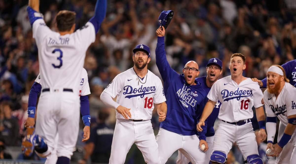 Robert Hanashiro/USA TODAY Sports