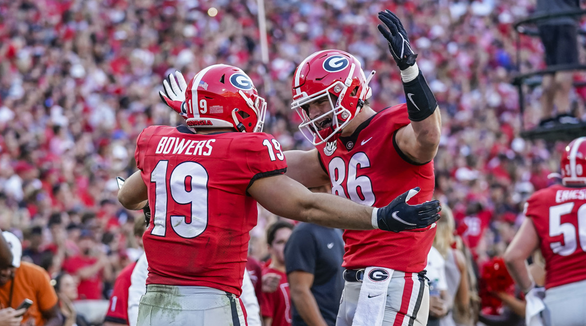 Georgia players celebrate a touchdown vs. Kentucky