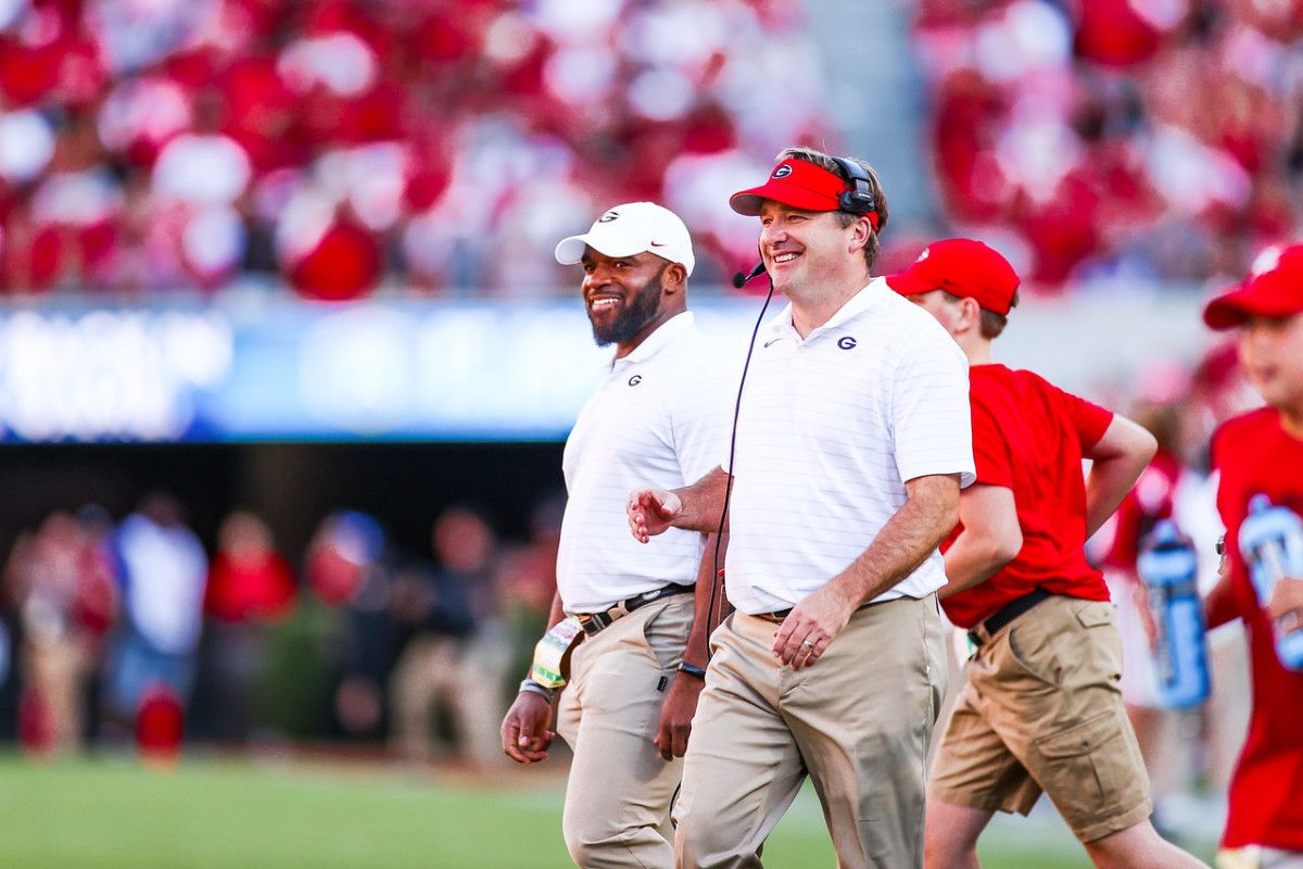 Georgia Football Remains No. 1 In AP Poll - Sports Illustrated Georgia Bulldogs News, Analysis and More - Vimarsana News
