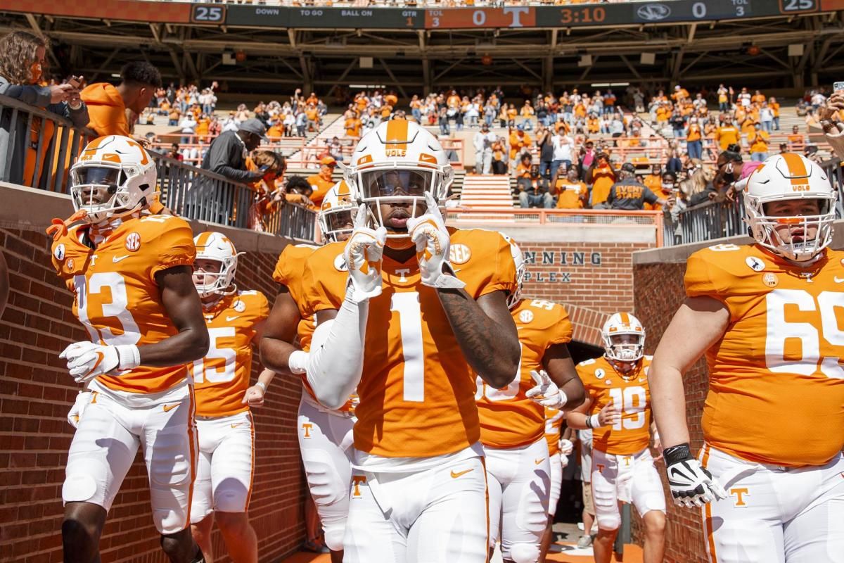 Alabama Game Week Scouting Report: Tennessee Safety Trevon Flowers - Vimarsana News