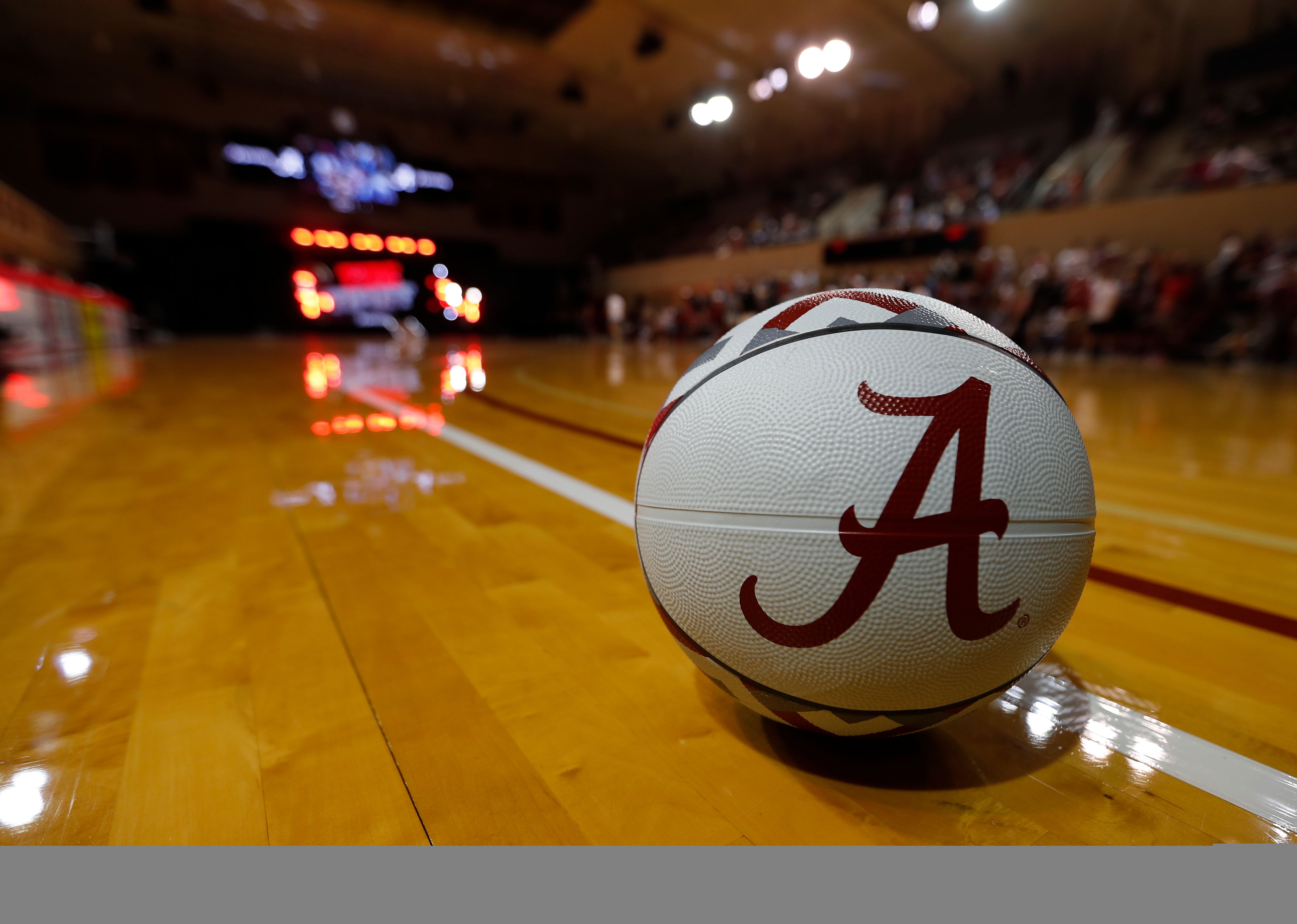 Notebook: 2021 Tide Tipoff at Foster Auditorium - Vimarsana News