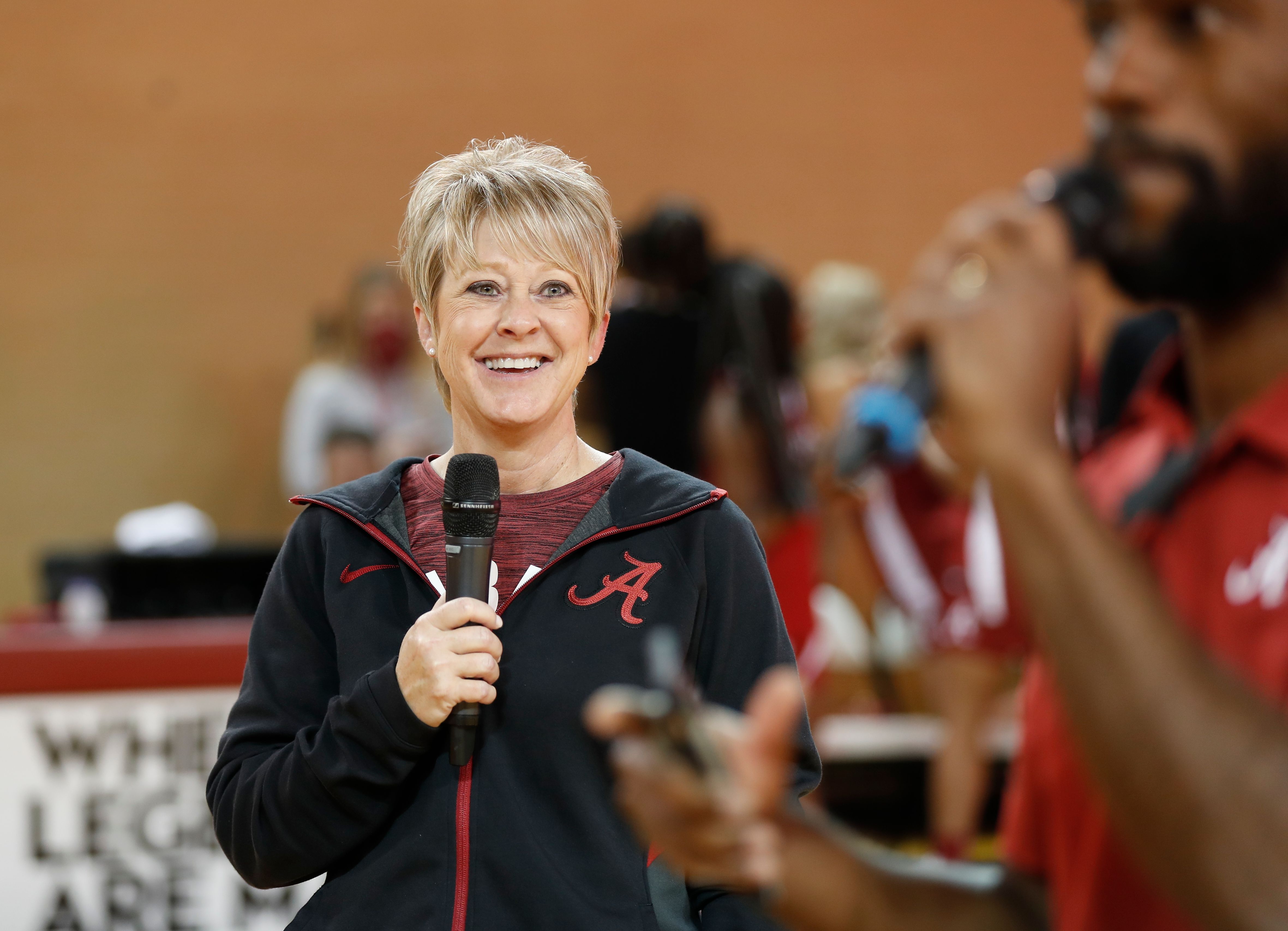 Alabama Beats UAH in Exhibition 87-41 - Vimarsana News