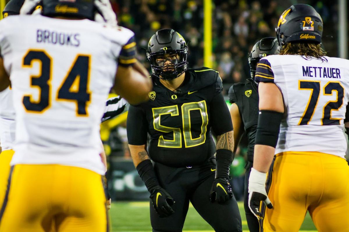 Popo Aumavae anchored Oregon's defensive line in 2021 and is back to 100% after missing the Alamo Bowl due to injury.
