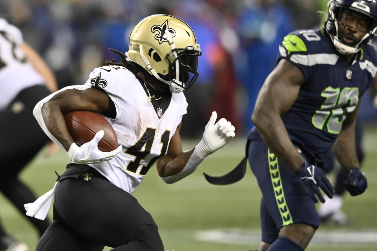 New Orleans Saints running back Alvin Kamara (41)