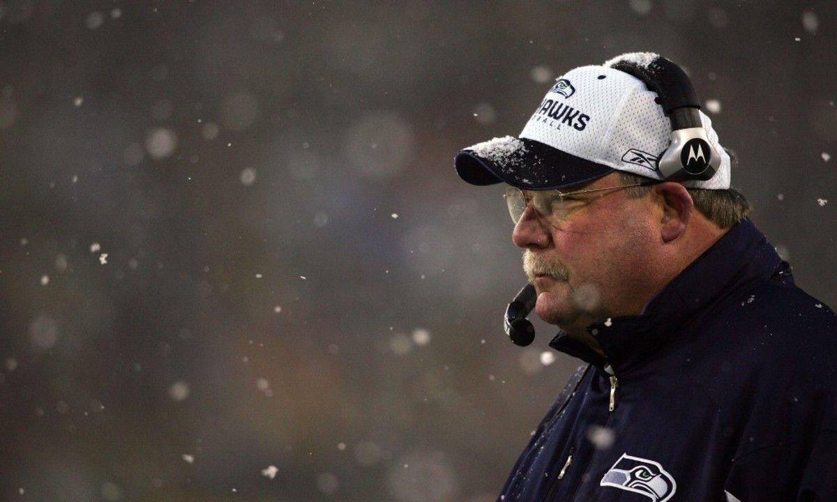 Mike Holmgren's Coaching Legacy Goes Full Circle Joining Seattle Seahawks Ring of Honor - Sports Illustrated Seattle Seahawks News, Analysis and More - Vimarsana News