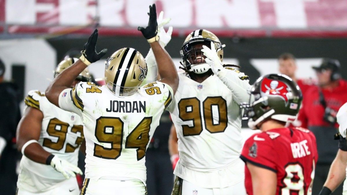 The Saints defense has given the Bucs offense fits over the last few years.