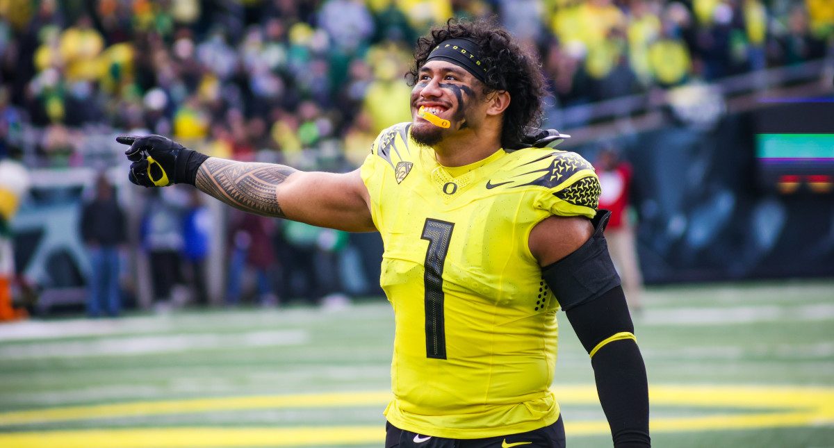 The leader of this Ducks defense plans to help Oregon bounce back in a big way this week.
