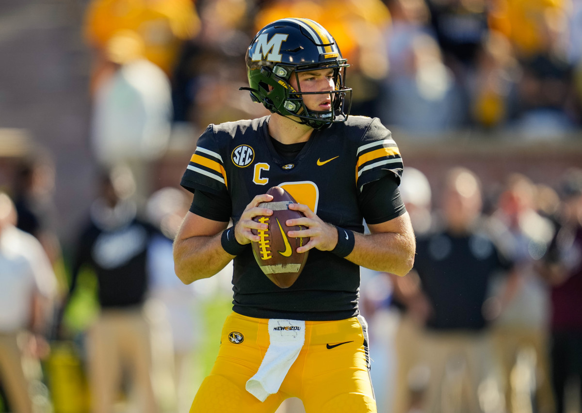 Connor Bazelak deserves more attention, but the Missouri quarterback plays on a team that's 4-4 and allows 36.0 points per game
