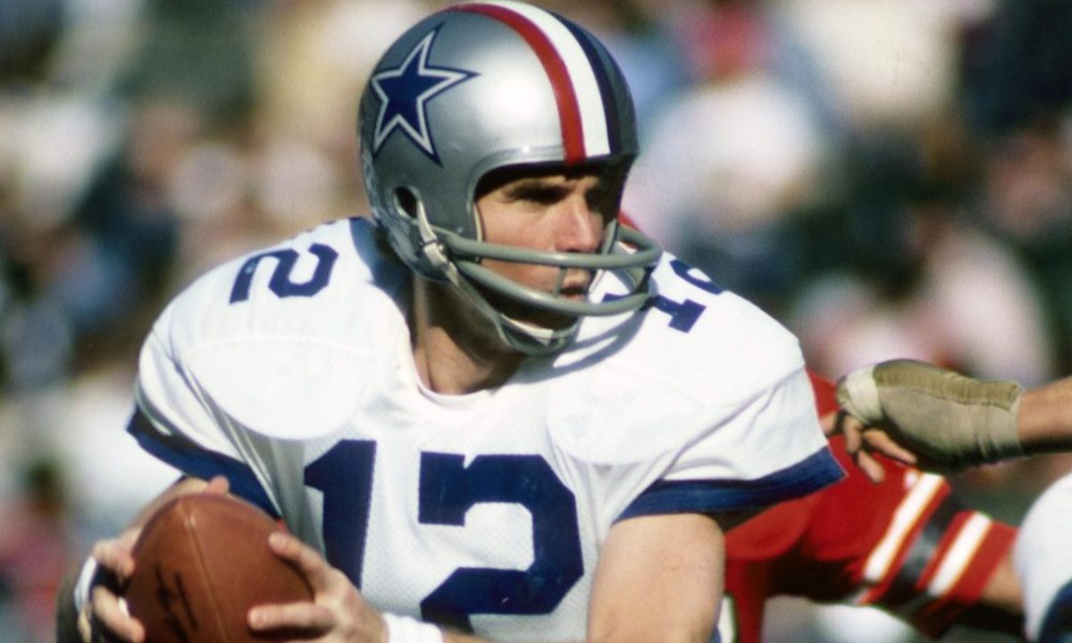 First LOOK 'Red, White & Blue' Stripes Returning to Dallas Cowboys