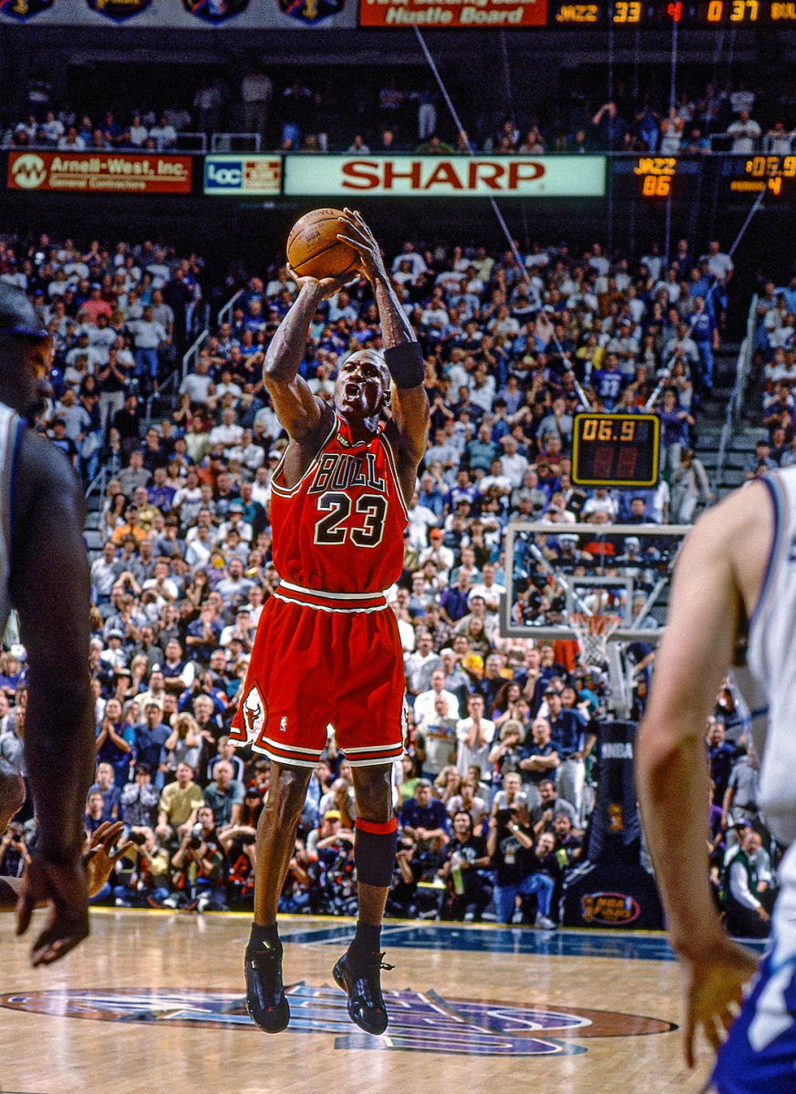 Michael Jordan's "final shot" against the Jazz in the 1998 NBA Finals