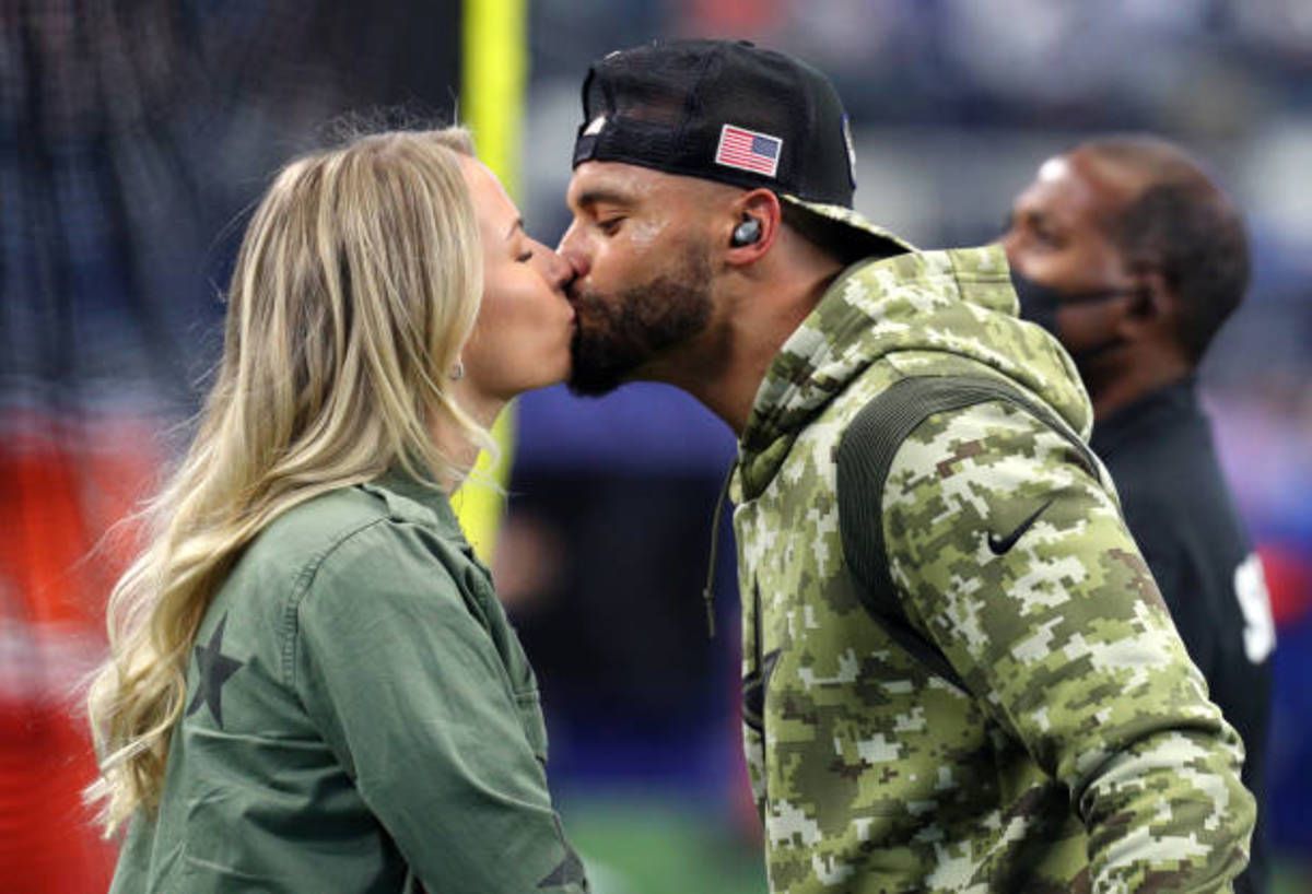 dak kiss den