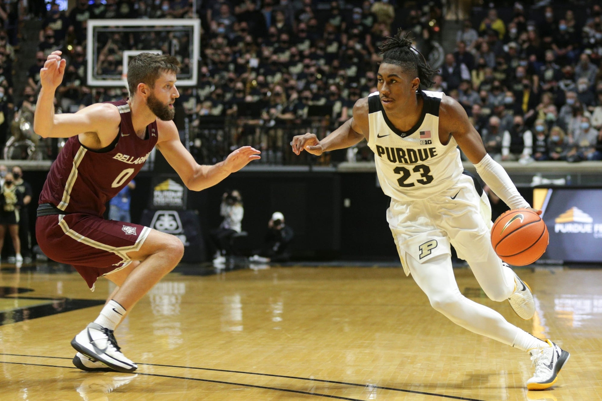 Purdue guard Jaden Ivey (23) drives against Bellarmine forward Ethan Claycomb (0) during the second half of an NCAA men's basketball game, Tuesday, Nov. 9, 2021 at Mackey Arena in West Lafayette.Bkc Purdue Vs Bellarmine