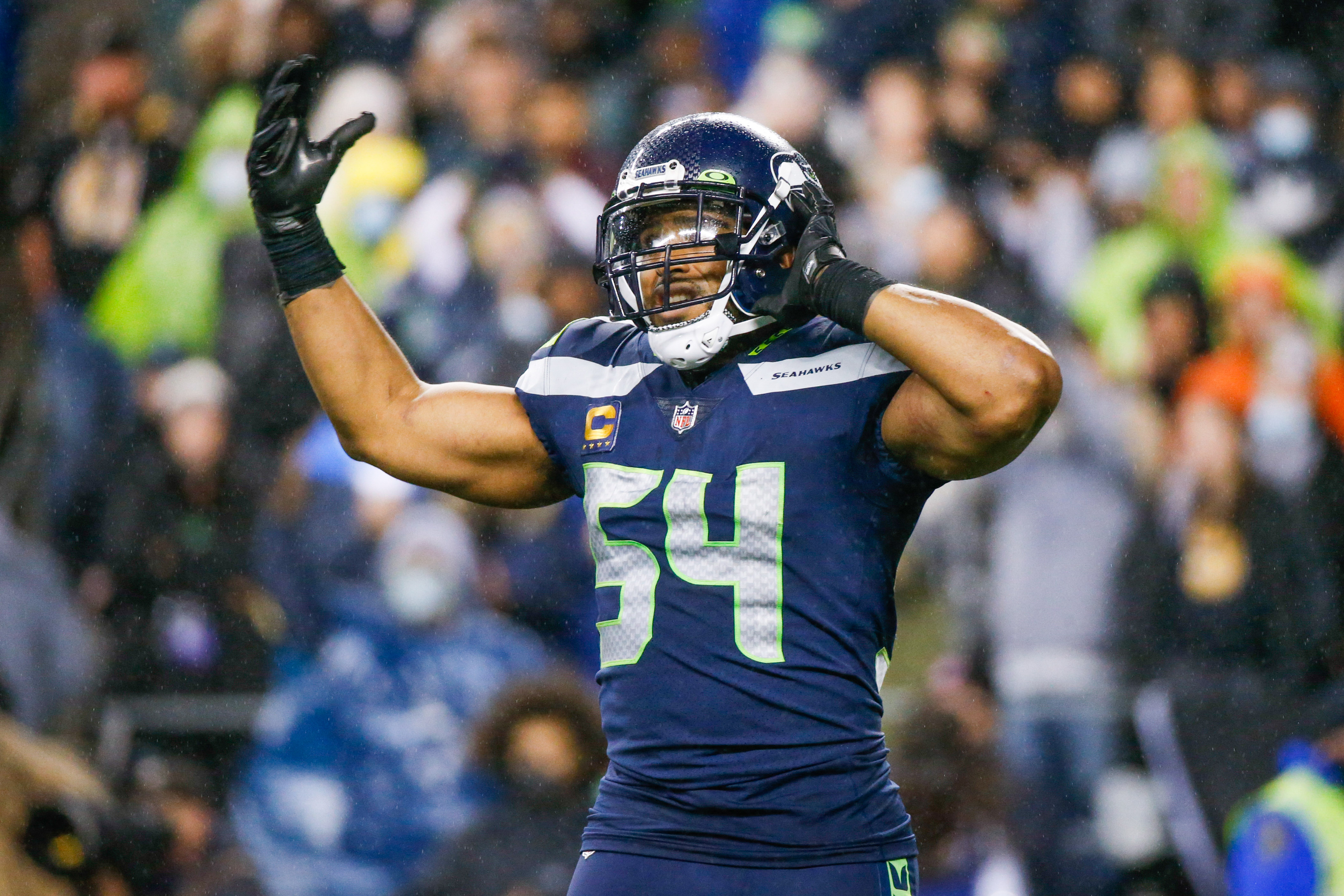 Exhibiting Rare Consistency, Seattle Seahawks LB Bobby Wagner Closing In On Another 100 Tackle Season