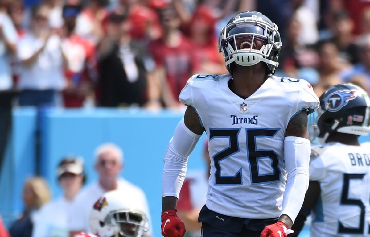 Tennessee Titans cornerback Kristian Fulton (26) reacts after a play against the Arizona Cardinals at Nissan Stadium.