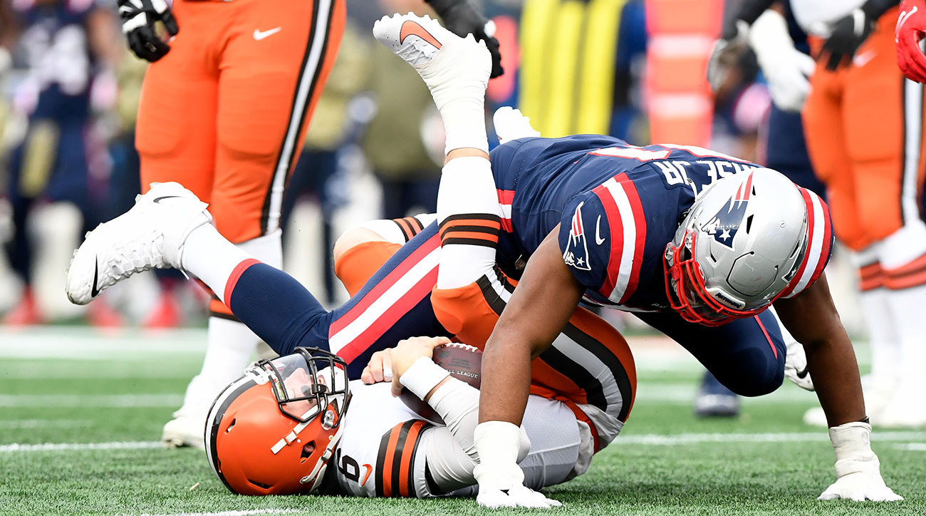 cleveland-browns-baker-mayfield-disappointing-2021