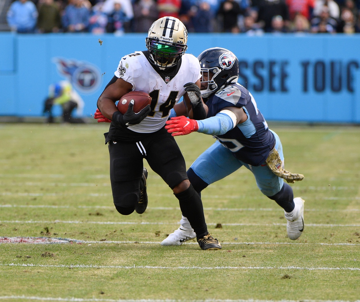 New Orleans Saints running back Mark Ingram II (14) runs the ball against the Tennessee Titans. Mandatory Credit: Steve Roberts-USA TODAY 