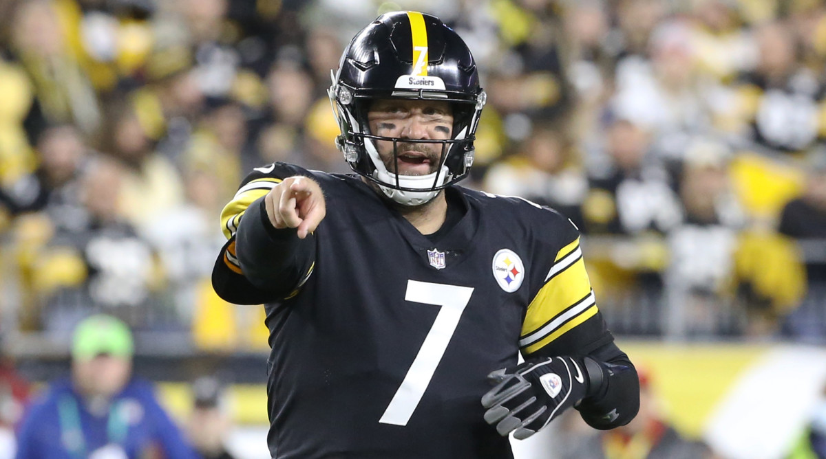 football in with ben roethlisberger