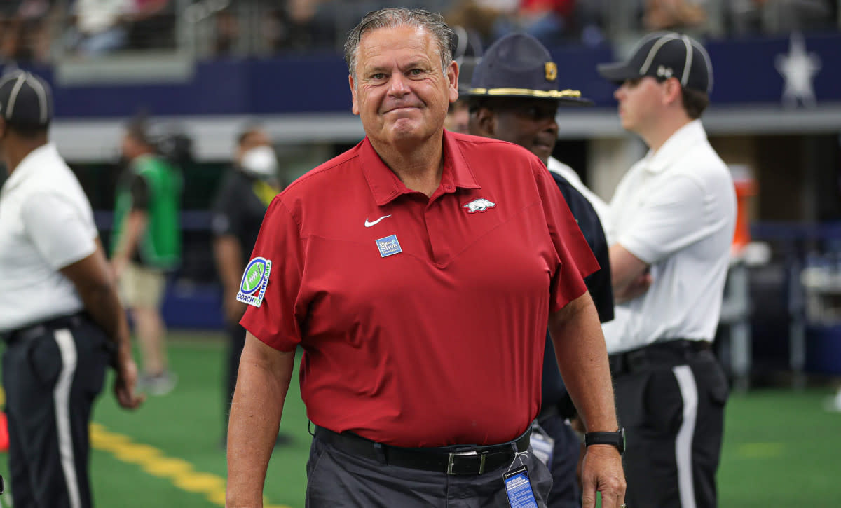 Arkansas Coach Sam Pittman on Facing Alabama, and What His Mom Said