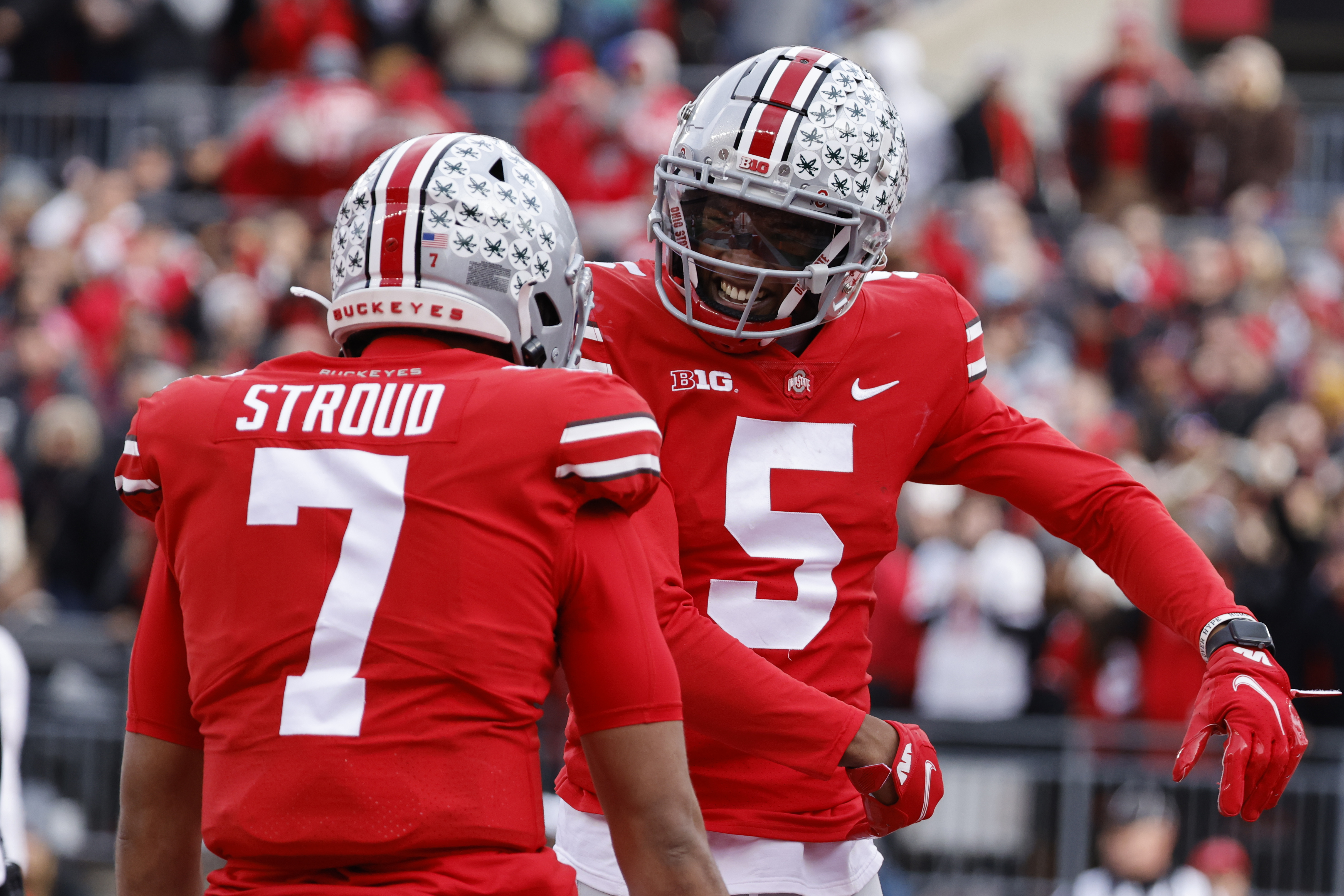C.J. Stroud Breaks Ohio State Passing Record For Consecutive Completions - Sports Illustrated C.J. Stroud Breaks Ohio State Passing Record For Consecutive Completions - Sports Illustrated