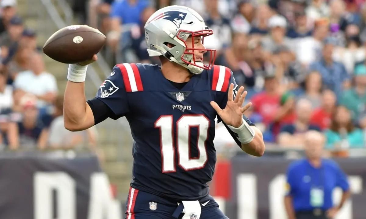 Patriots QB Mac Jones