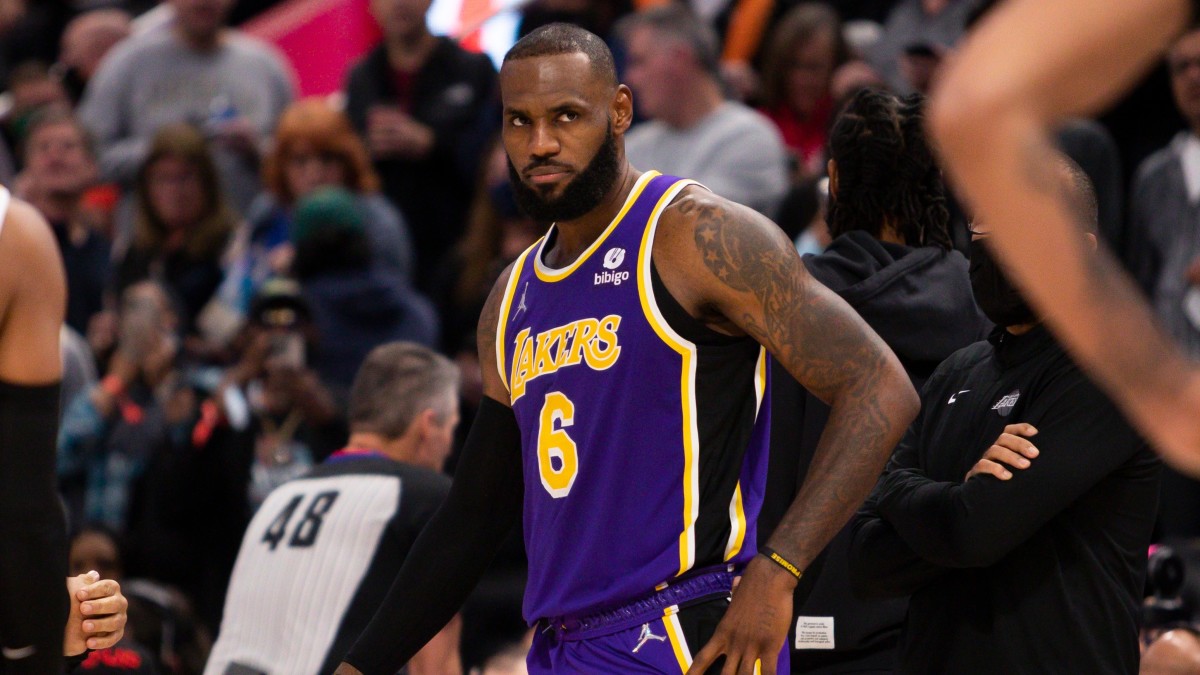 Los Angeles Lakers forward LeBron James (6) walks off the court after being ejected from the game during the third quarter against the Detroit Pistons at Little Caesars Arena.