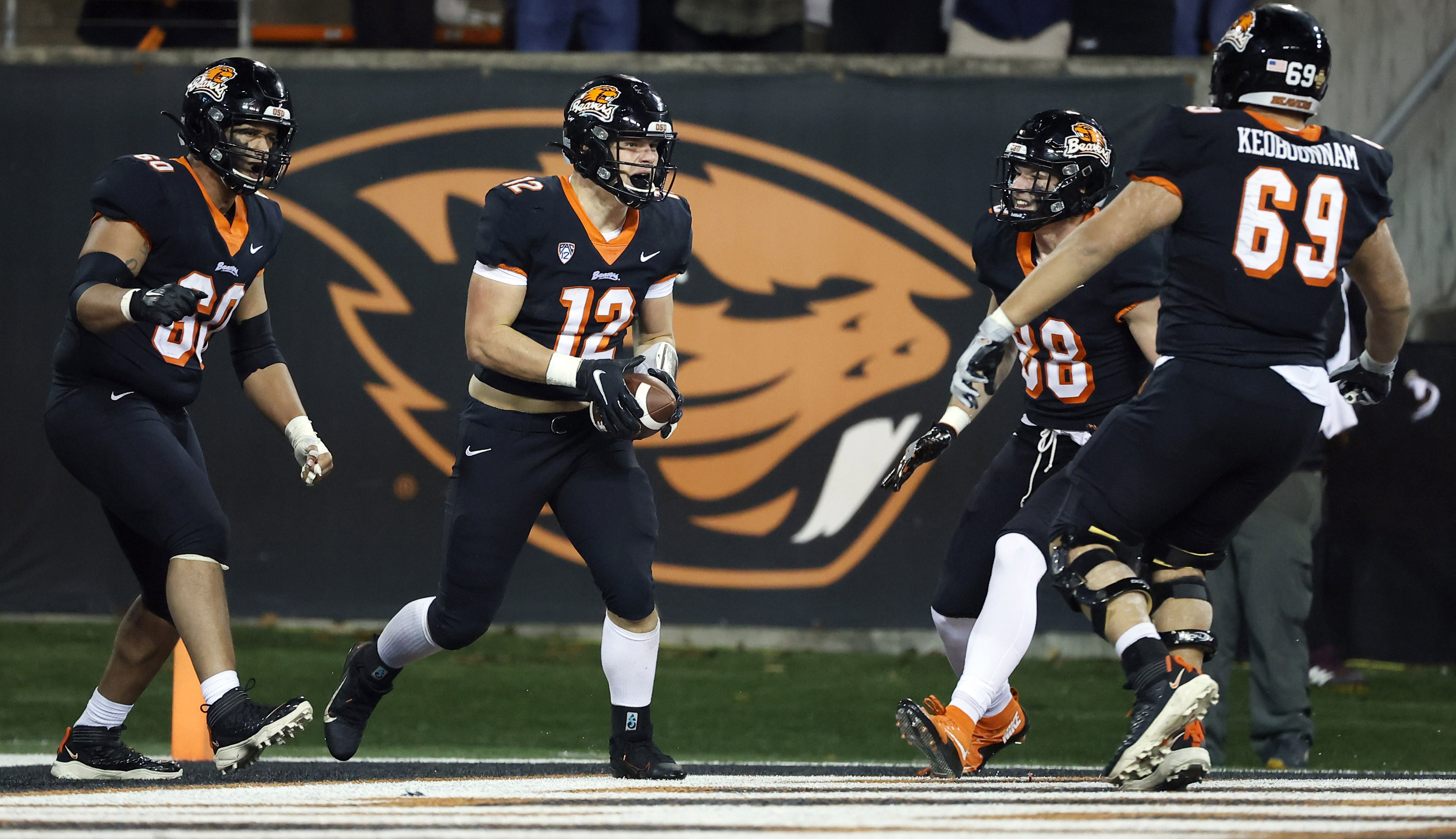 Early Oregon Football vs. Oregon State Football Betting Odds Sports