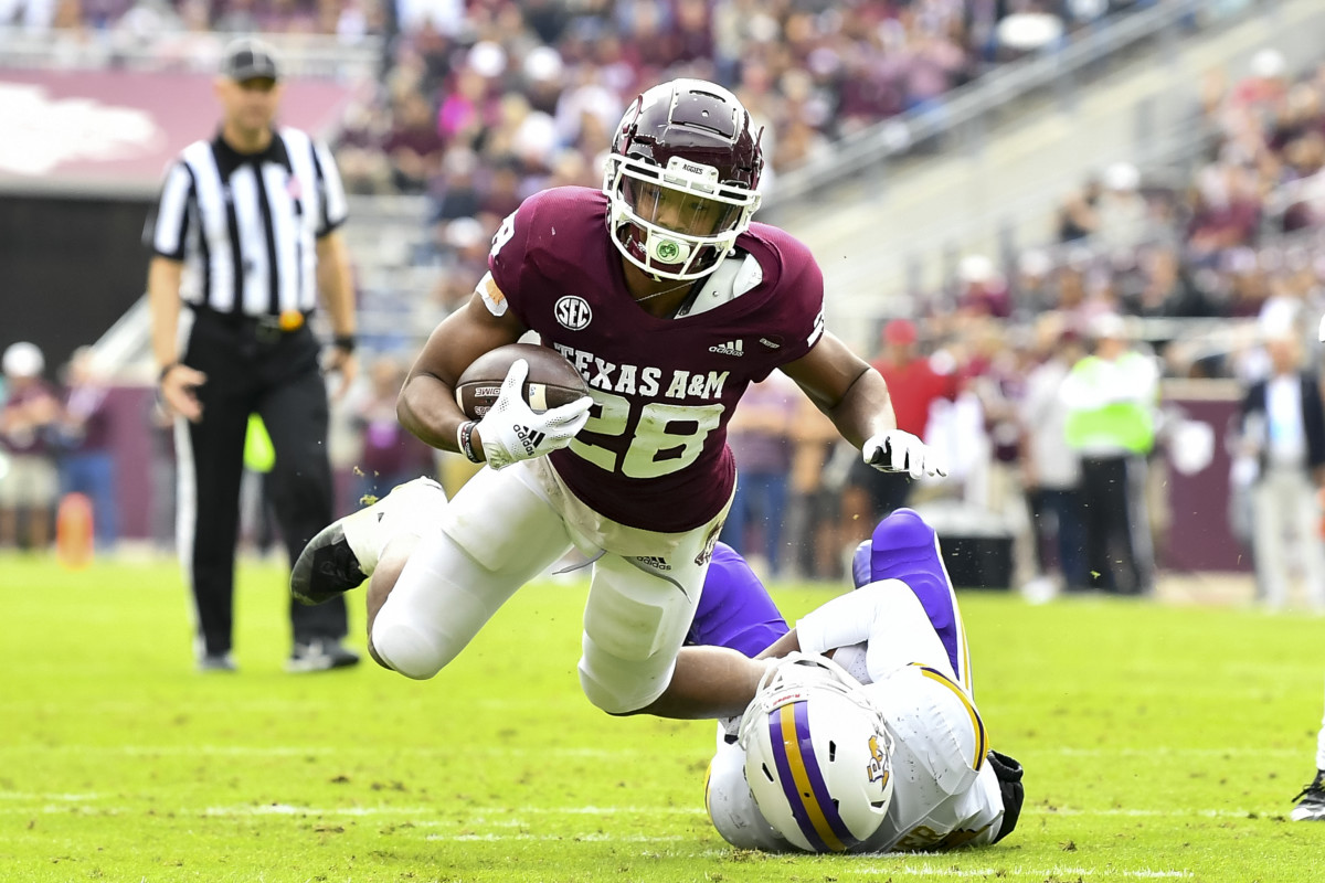 2022 NFL Draft running back rankings. Where does Texas A&M Aggies back Isaiah Spiller rank?
