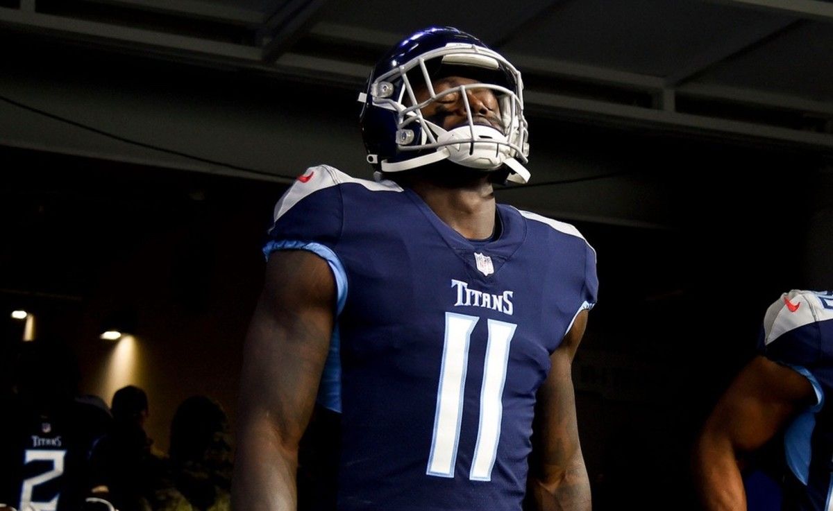 Tennessee Titans wide receivers A.J. Brown (11) takes the field to face the Rams at SoFI Stadium Sunday, Nov. 7, 2021 in Inglewood, Calif.