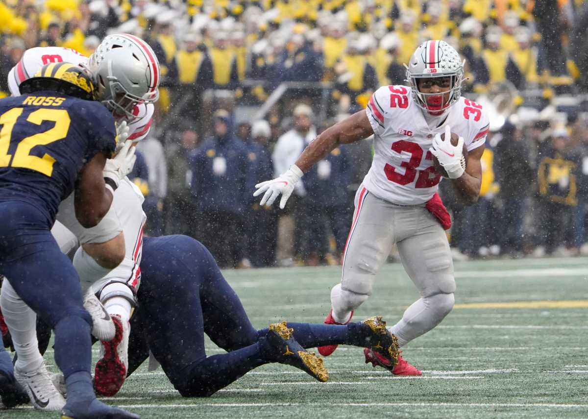 TreVeyon Henderson Breaks Maurice Clarett's Ohio State Freshman