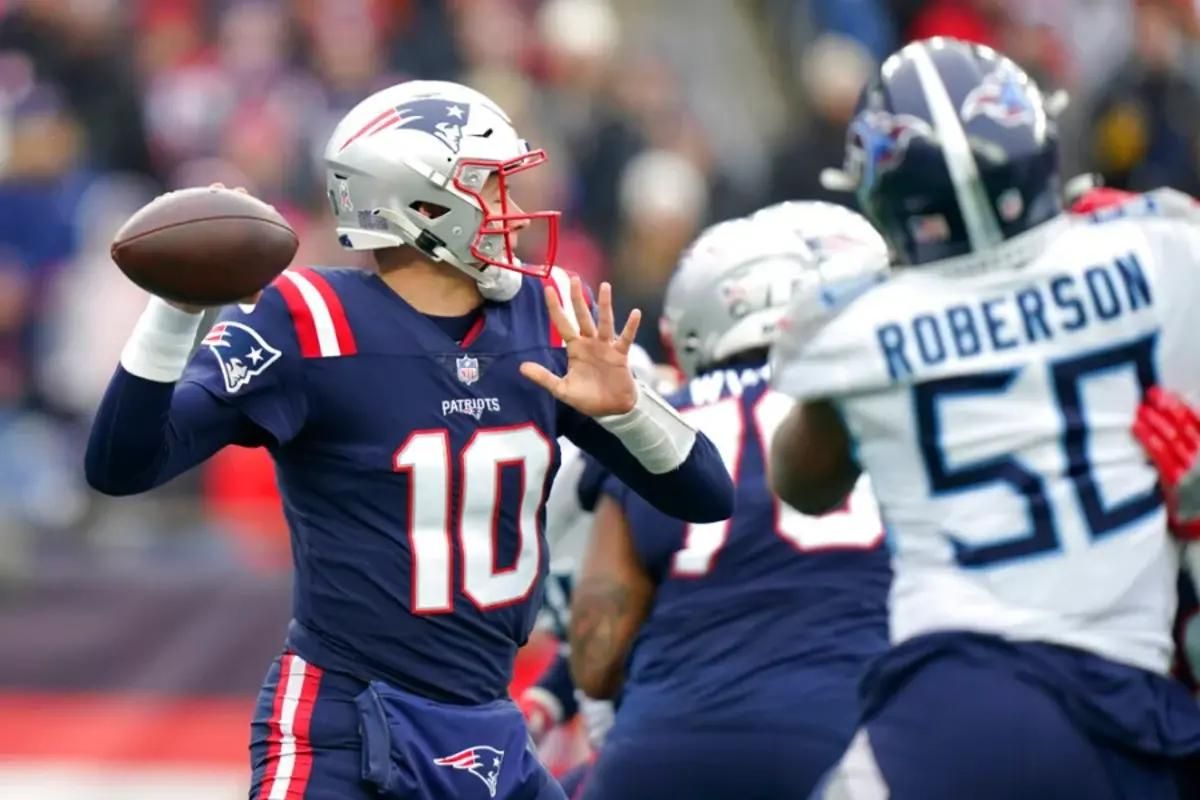 Patriots QB Mac Jones