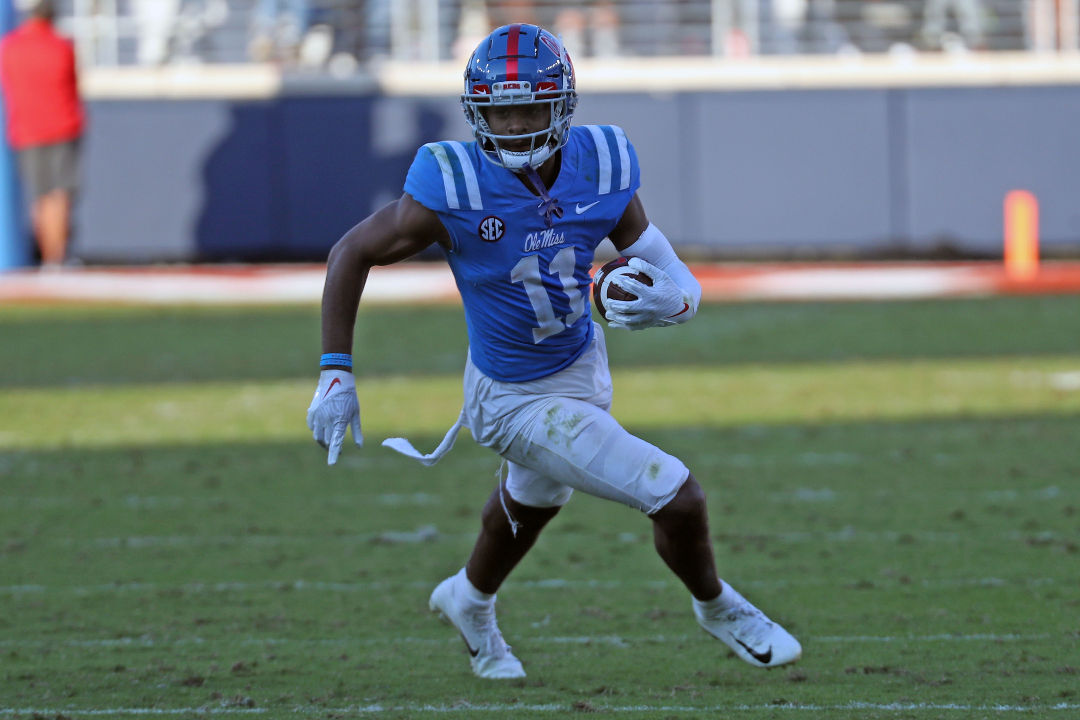 NFL Draft Profile Dontario Drummond, Wide Receiver, Ole Miss Rebels