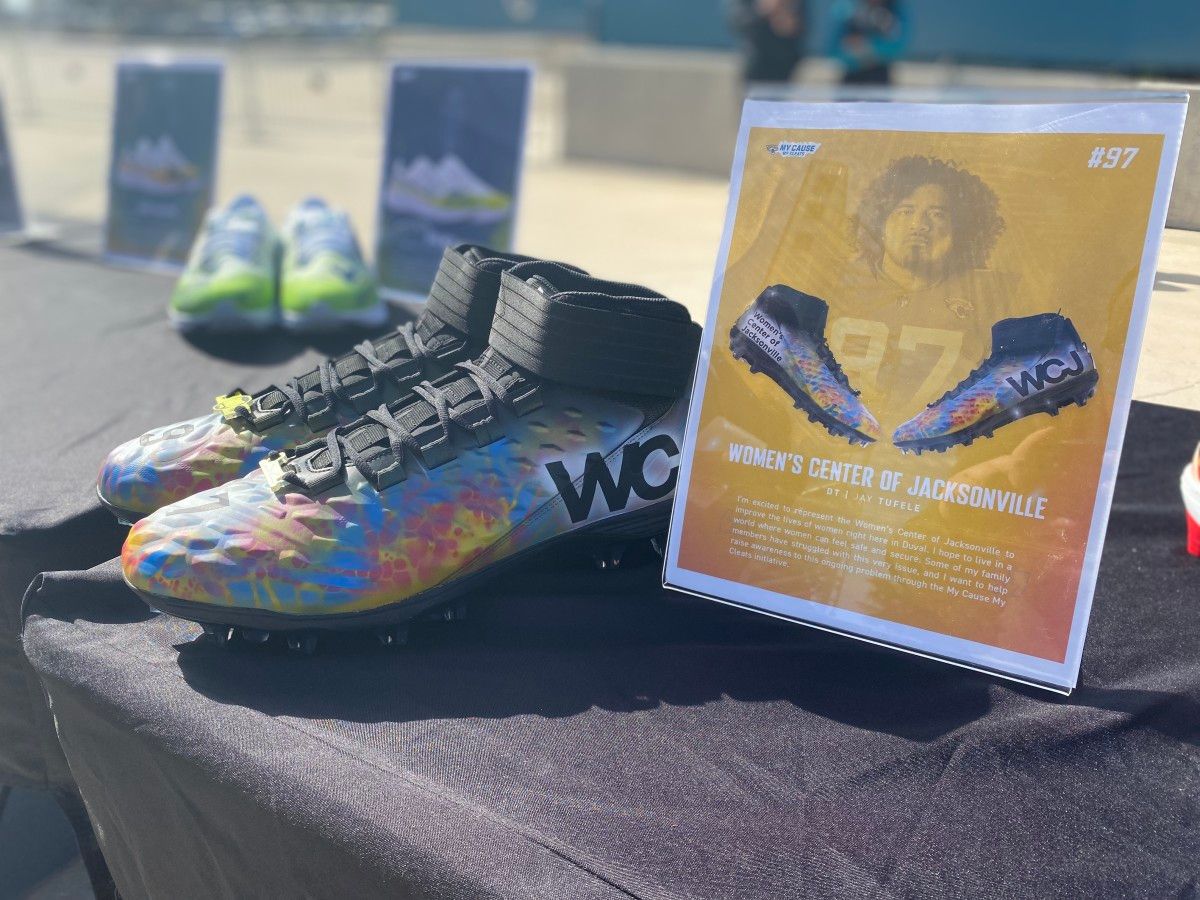 Jaguars Players, Coaches Give Back to Jacksonville With My Cause My Cleats - Vimarsana News