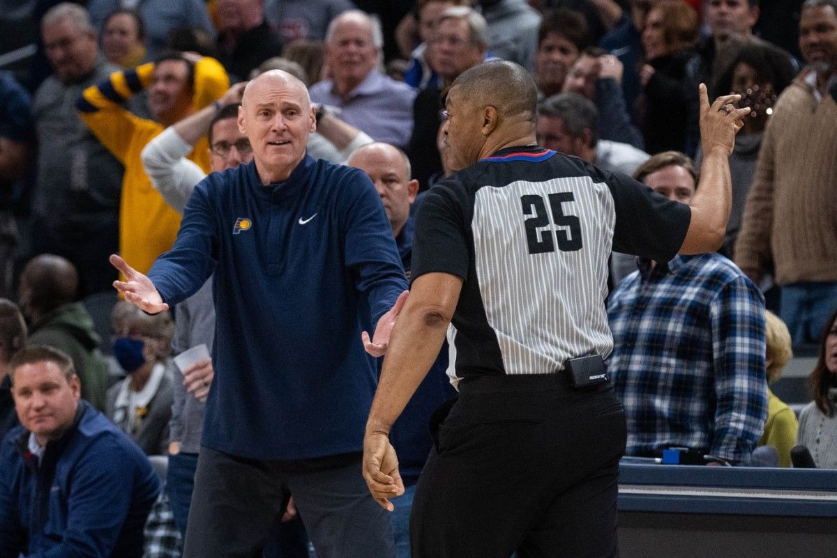 Wild Finish In Pacers Loss To Hawks - Vimarsana News