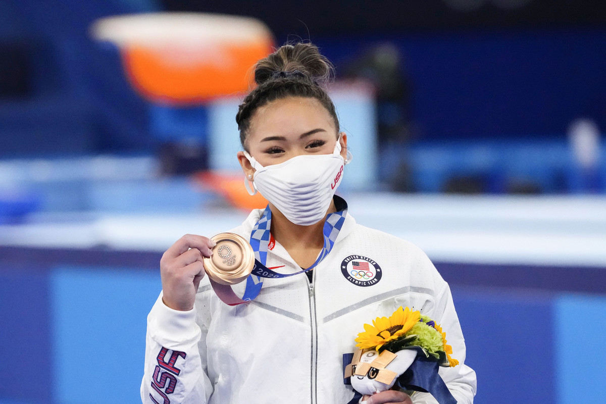 suni-lee-olympics-gold-medal
