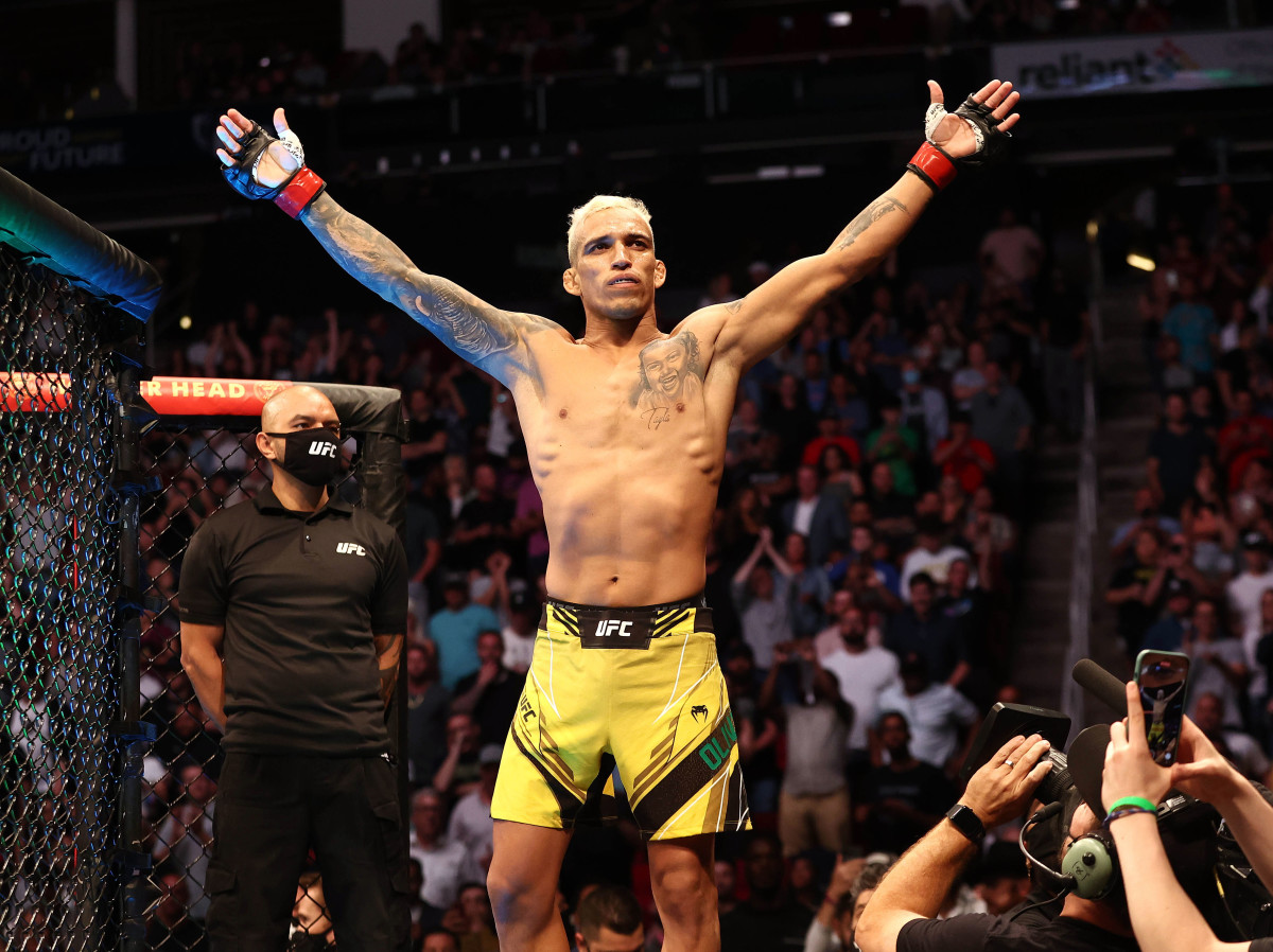 MMA fighter Charles Oliveira