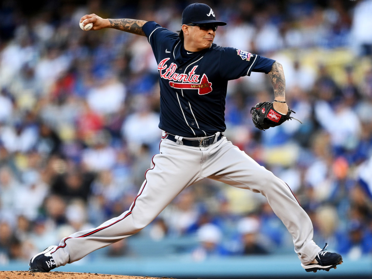 Oct 20, 2021; Los Angeles, California, USA; Atlanta Braves starting pitcher Jesse Chavez (60) pitches in the first inning against the Los Angeles Dodgers during game four of the 2021 NLCS at Dodger Stadium.